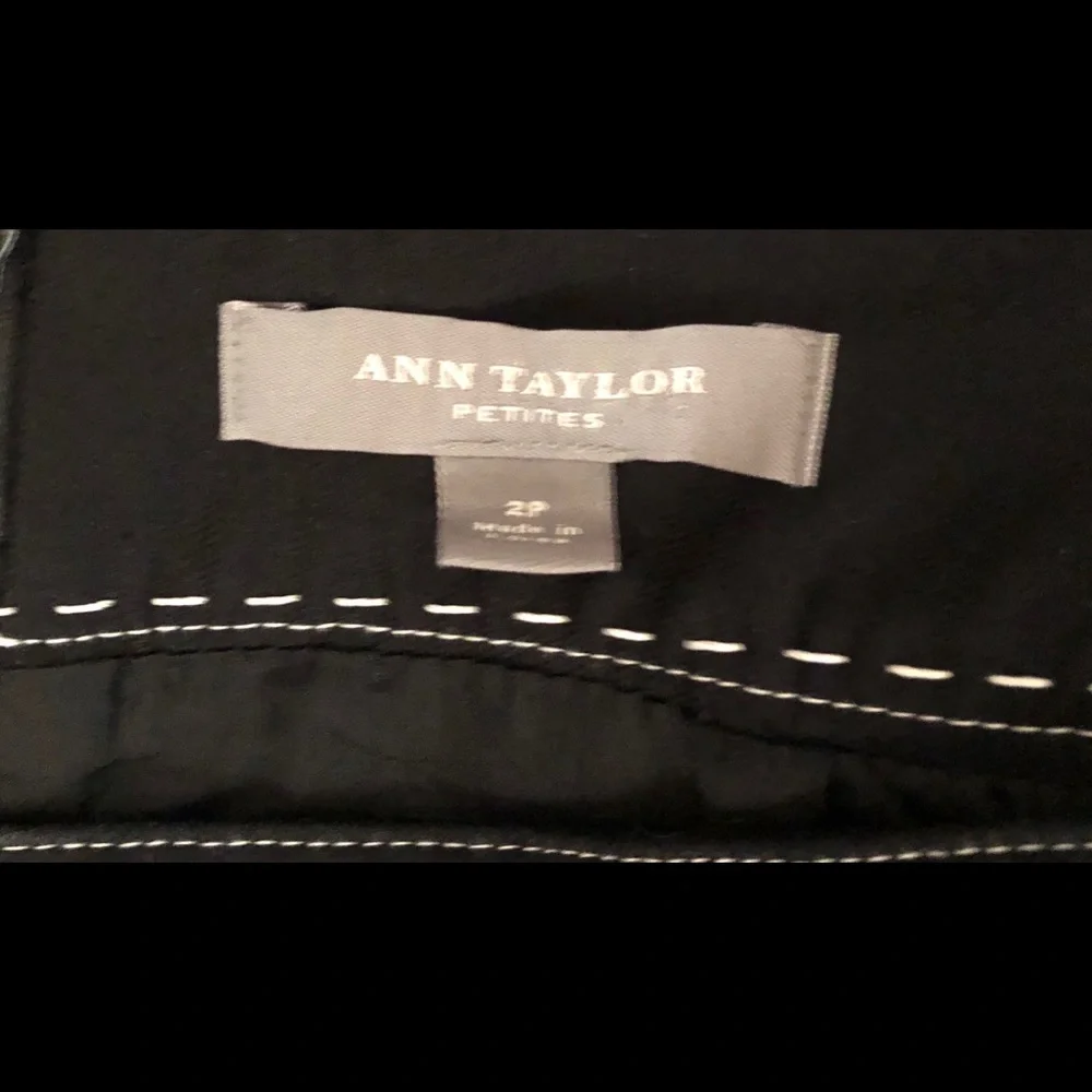 Ann Taylor Linen Black with White Stitching Classic Elegant Blazer/Skirt Career